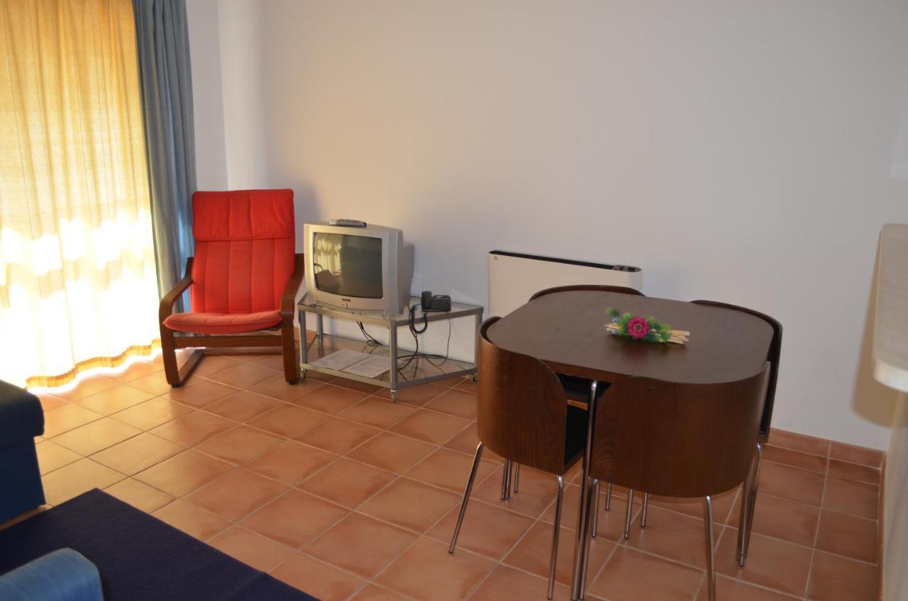 Aldeamento Turistico De Palmela Hotel Cajados Luaran gambar