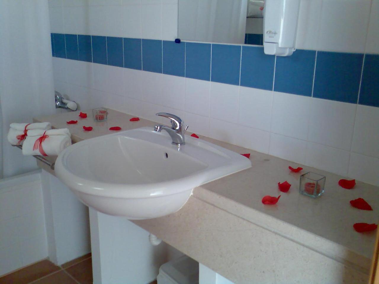 Aldeamento Turistico De Palmela Hotel Cajados Luaran gambar